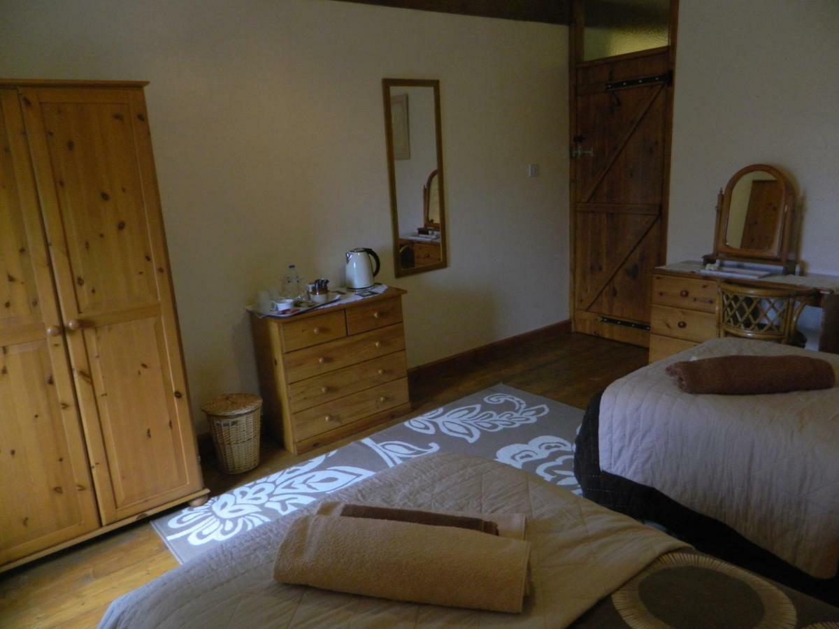 B&B La Seliniere Champ-du-Boult Exteriör bild